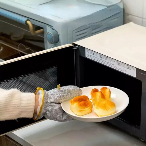 Dishwashing Glove with Metal Mesh - Heavy Duty Scrub Gloves for Safe and Effective Cleaning - Image 4