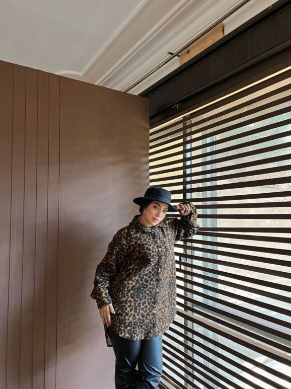 Anna Fashion Tiger Shirt