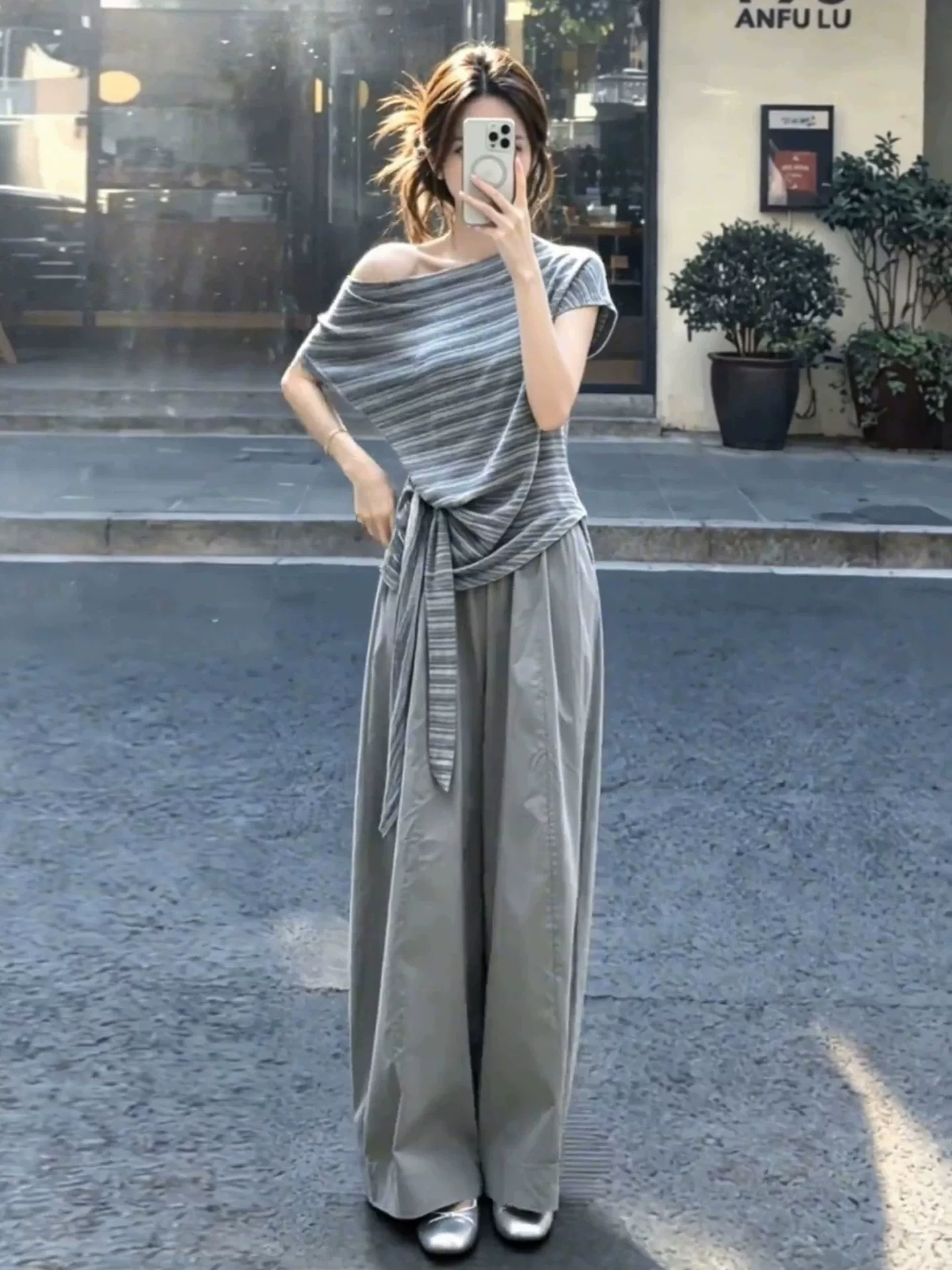 新款时尚运动套装女夏学生韩版宽松显瘦斜肩上衣阔腿裤休闲两件套 - Image 2